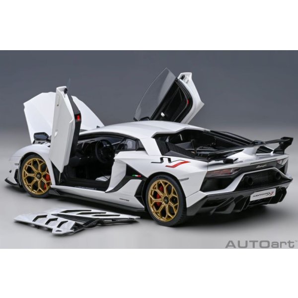 画像15: AUTOart 1/18 Lamborghini Aventador SVJ (Bianco Asopo) (15)