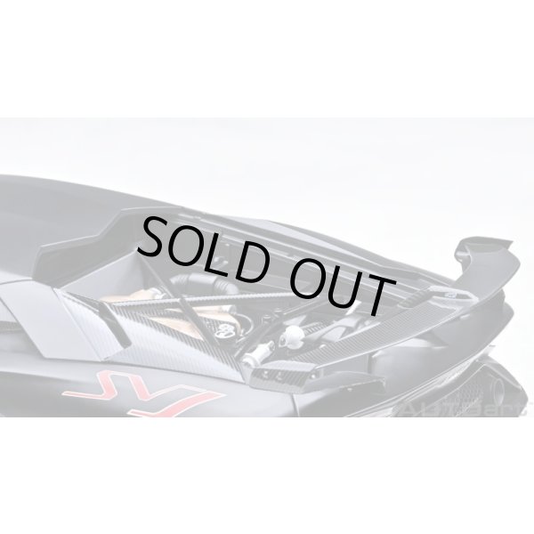 画像12: AUTOart 1/18 Lamborghini Aventador SVJ (Nero Nemesis) (12)