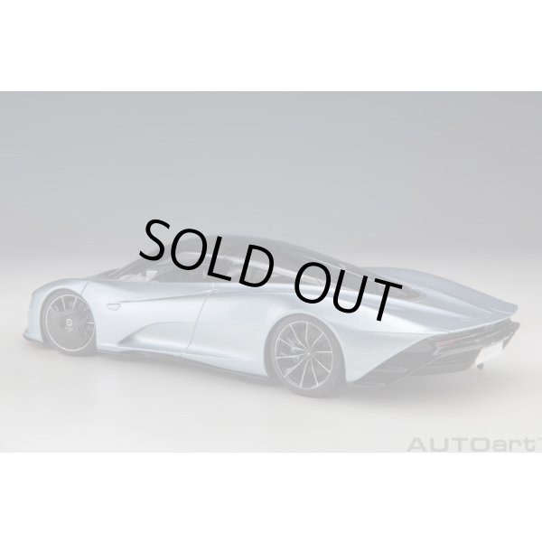 画像2: AUTOart 1/18 McLaren Speedtail (Frozen Blue) (2)