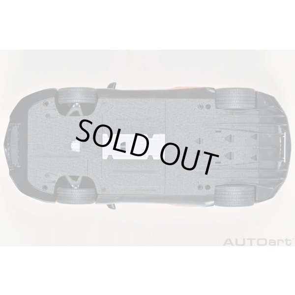 画像8: AUTOart 1/18 Lamborghini Aventador SVJ (Arancio Atlas) (8)