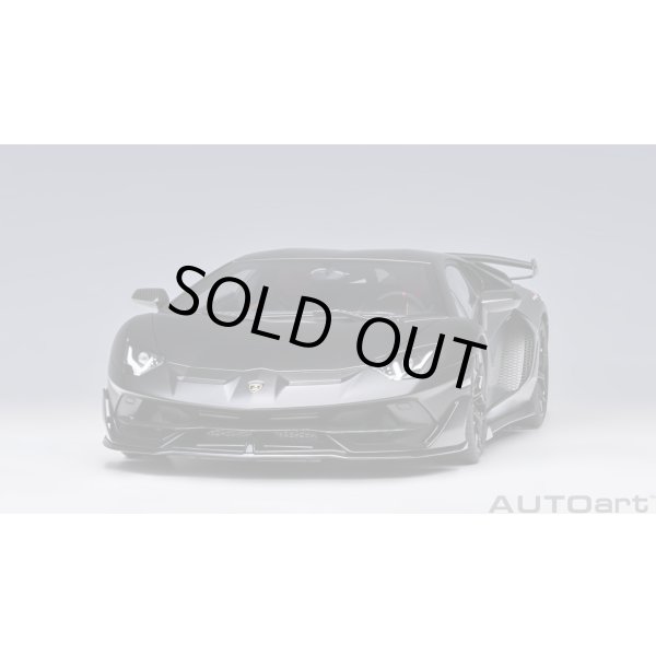 画像19: AUTOart 1/18 Lamborghini Aventador SVJ (Nero Nemesis) (19)