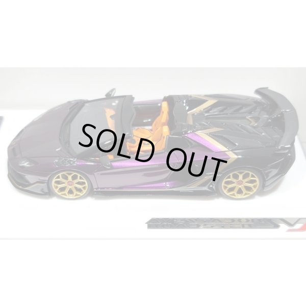 画像4: EIDOLON 1/43 Lamborghini Aventador SVJ Roadster 2020 2 tone paint Alba Cielo / Metallic Black Limited 35 pcs. (4)