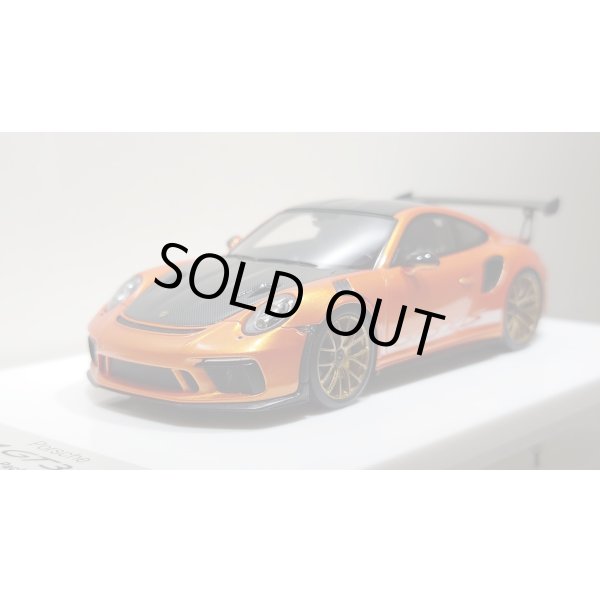 画像9: EIDOLON 1/43 Porsche 911 (991.2) GT3 RS Weissach package 2018 Arancio Pearl Limited 32 pcs. (9)