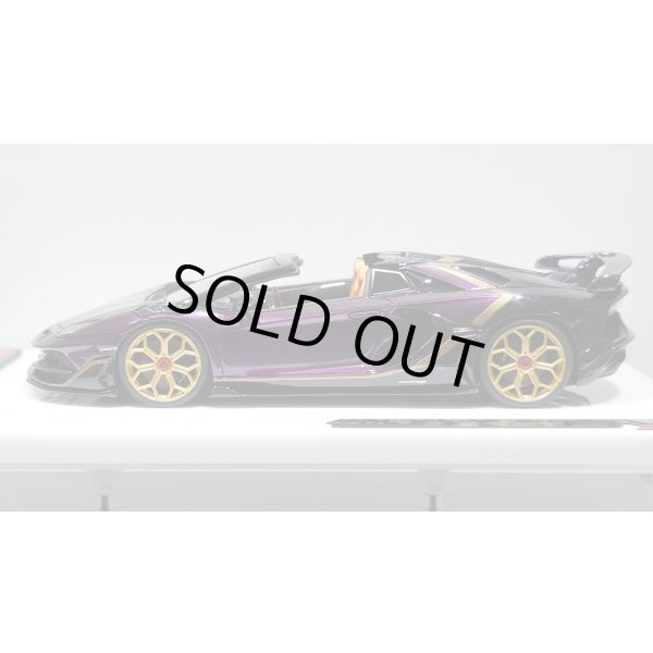 画像2: EIDOLON 1/43 Lamborghini Aventador SVJ Roadster 2020 2 tone paint Alba Cielo / Metallic Black Limited 35 pcs. (2)