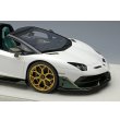 画像8: EIDOLON 1/18 Lamborghini Aventador SVJ Roadster 2020 Ad Personam 2 tone paint Pearl White / Verde Hydra Limited 100 pcs. (8)