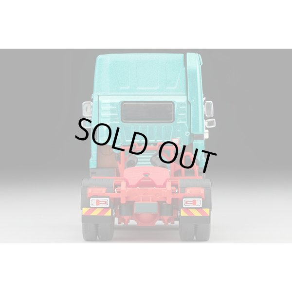 画像6: TOMYTEC 1/64 Limited Vintage NEO Hino Profia Tractor Head (Green) (6)
