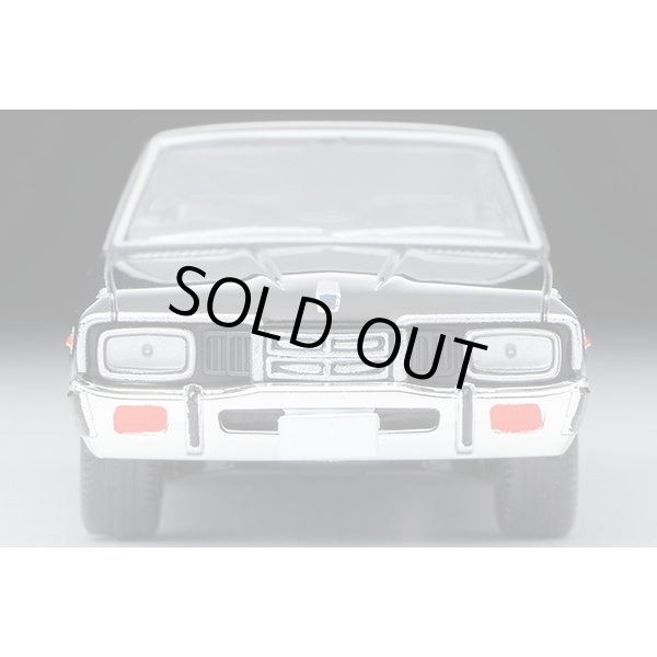 画像5: TOMYTEC 1/64 Limited Vintage NEO Nissan Gloria 4-Door HT F Type 2800 Brougham (Black) '78 (5)
