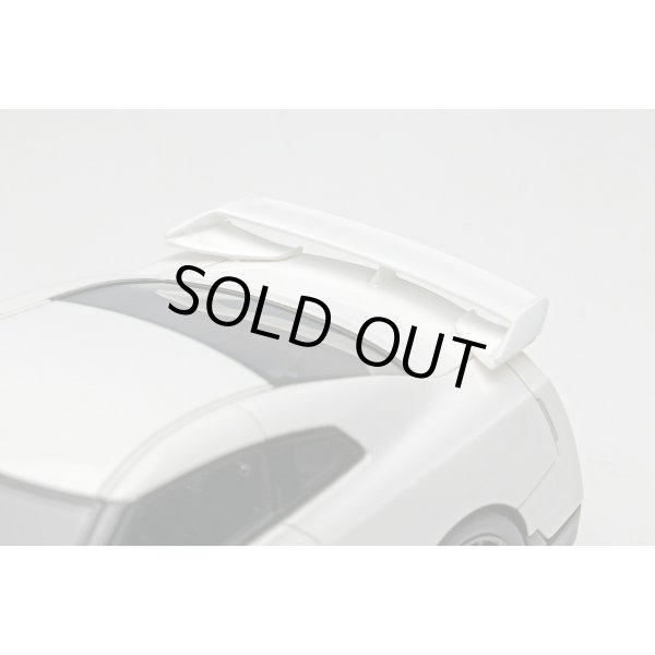 画像7: EIDOLON 1/43 NISSAN GT-R Premium Edition 2024 Brilliant White Pearl (7)