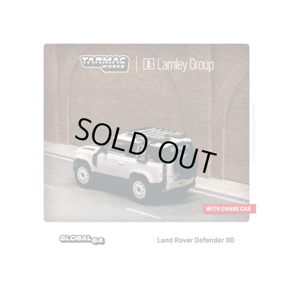 画像1: Tarmac Works 1/64 Land Rover Defender 90 White Metallic Lamley Special Edition (1)