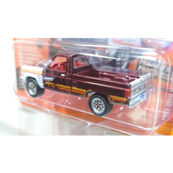 画像4: JOHNNY LIGHTNING 1/64 1984 Ford Ranger Canyon Red/White (4)