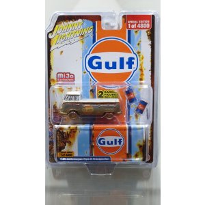 画像: JOHNNY LIGHTNING 1/64 1965 Volkswagen Type II Transporter Gulf Blue / White (Weathering Paint) with Gulf Barrel