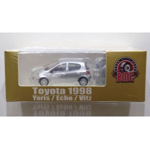 画像: BM Creations 1/64 Toyota 1998 Vitz/Echo 5 Door Silver RHD