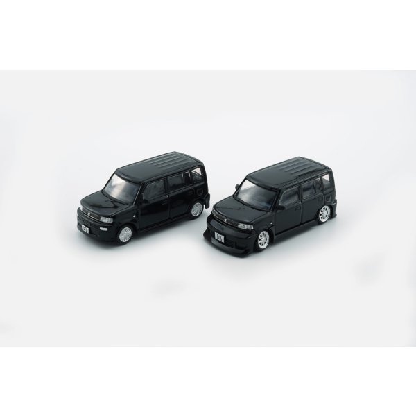 画像2: BM Creations 1/64 Toyota 2000 bB Black RHD (2)