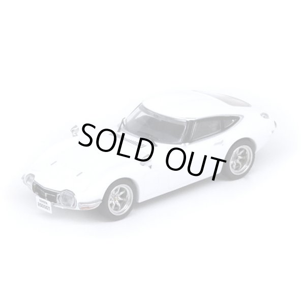 画像2: INNO Models 1/64 Toyota 2000GT Pegasus White (2)