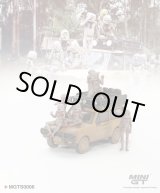 画像: MINI GT 1/64 Range Rover 1982 Camel Trophy Papua New Guinea Set