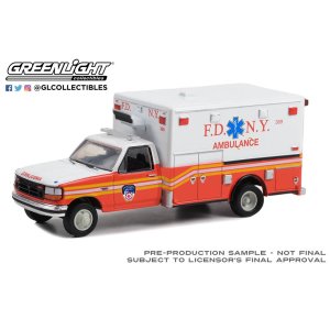 画像: GREEN LiGHT EXCLUSIVE 1/64 First Responders - 1994 Ford F-350 Ambulance - FDNY (Fire Department City of New York)