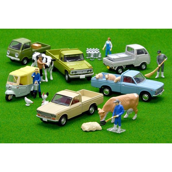 画像10: TOMYTEC 1/64 Limited Vintage Datsun 1300 Truck (Light Brown) フィギュア付 (10)