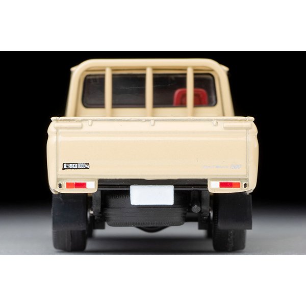 画像8: TOMYTEC 1/64 Limited Vintage Datsun 1300 Truck (Light Brown) フィギュア付 (8)