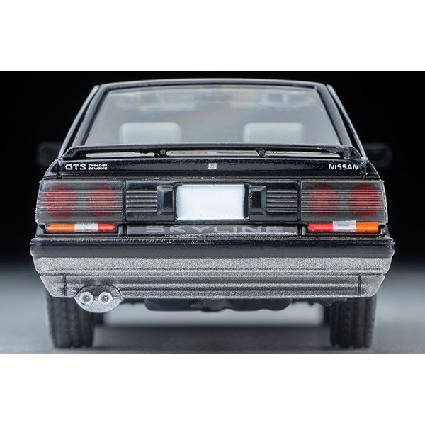 画像6: TOMYTEC 1/64 Limited Vintage NEO Nissan Skyline 4-door HT GTS Twin Cam 24V (Black/Silver) (6)