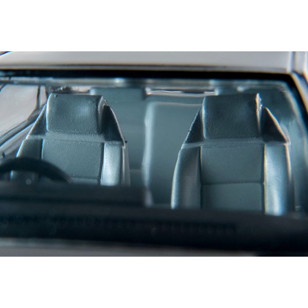 画像8: TOMYTEC 1/64 Limited Vintage NEO Nissan Skyline 4-door HT GTS Twin Cam 24V (Black/Silver) (8)