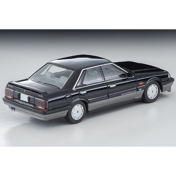 画像2: TOMYTEC 1/64 Limited Vintage NEO Nissan Skyline 4-door HT GTS Twin Cam 24V (Black/Silver) (2)