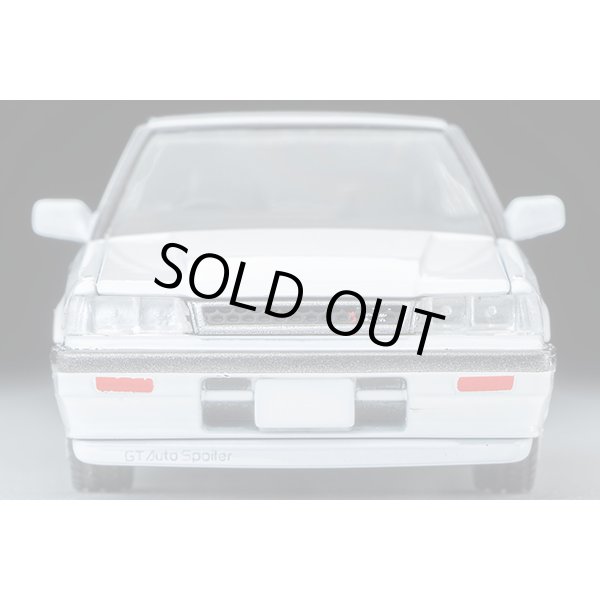 画像5: TOMYTEC 1/64 Limited Vintage NEO Nissan Skyline 4-door HT GT Passage Twin Cam 24V (White) '87 (5)