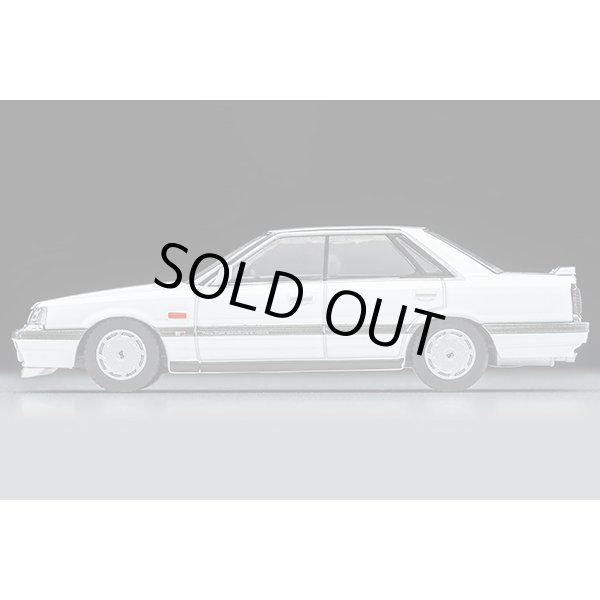 画像3: TOMYTEC 1/64 Limited Vintage NEO Nissan Skyline 4-door HT GT Passage Twin Cam 24V (White) '87 (3)