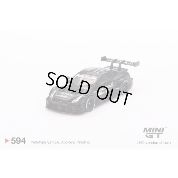 画像1: MINI GT 1/64 Nissan GT-R Nismo GT500 SUPER GT Series 2021 #230 Prototype (LHD) 日本限定 (1)