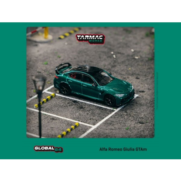 画像3: Tarmac Works 1/64 Alfa Romeo Giulia GTAm Green Metallic (3)