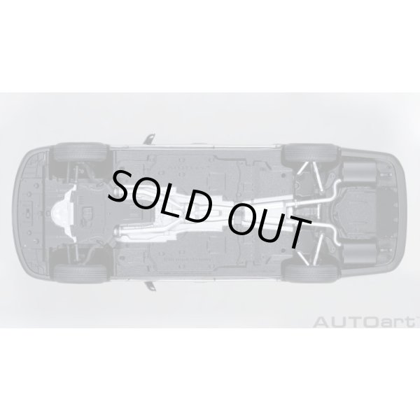 画像8: AUTOart 1/18 Toyota Century Convertible (Eternal Black) 神威 ＜かむい＞ (8)