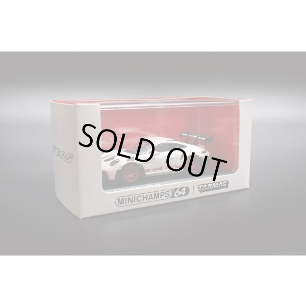 画像1: Tarmac Works 1/64 Porsche 911(992) GT3 RS White/Red (1)