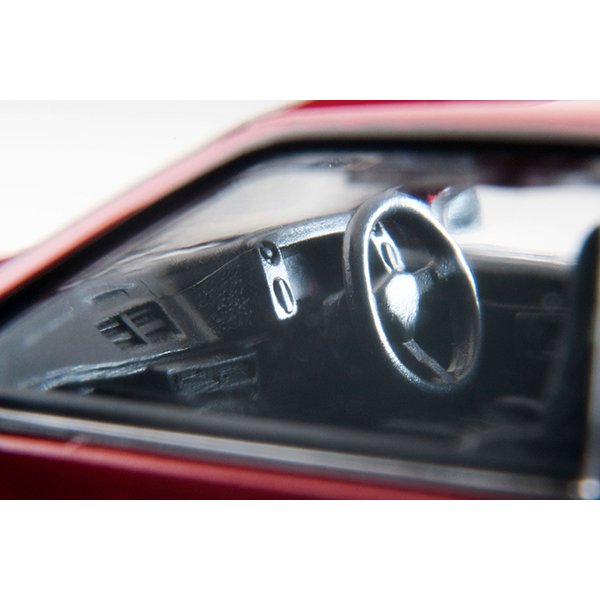 画像9: TOMYTEC 1/64 Limited Vintage NEO Toyota Corolla Levin 2 door GT-APEX '85 (Red/Black) (9)