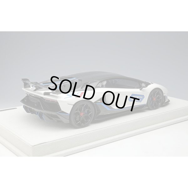 画像4: EIDOLON 1/18 Lamborghini Aventador SVJ 63 2018 Bianco Opalis Limited 63 pcs. (4)