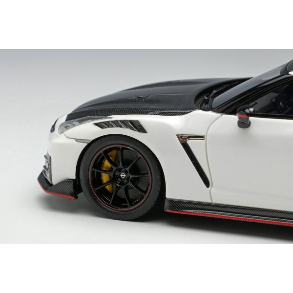 画像7: EIDOLON COLLECTION 1/43 NISSAN GT-R NISMO Special edition 2024 Brilliant White Pearl (7)