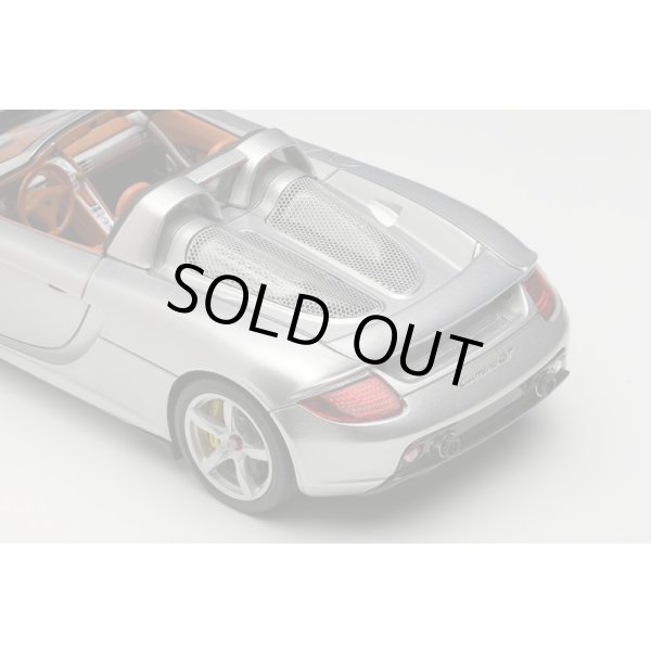 画像7: EIDOLON COLLECTION 1/43 Porsche Carrera GT 2004 GT Silver (7)