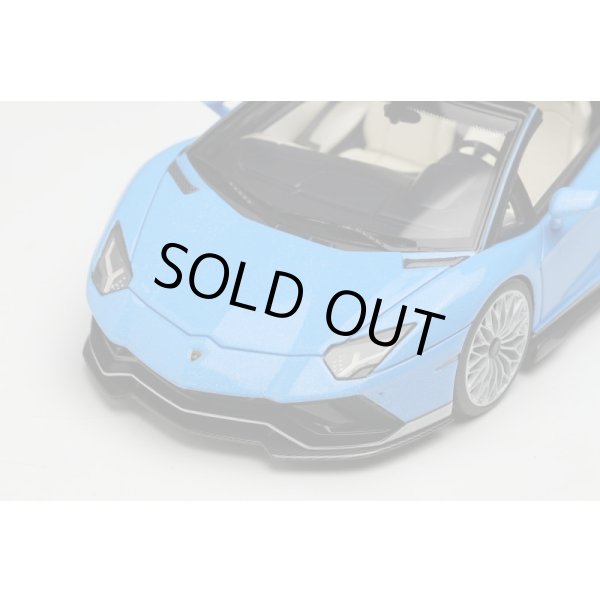 画像6: EIDOLON COLLECTION 1/43 Lamborghini Aventador LP780-4 Ultimae Roadster -Tribute Miura Roadster- 2022 Limited 180 pcs. (6)