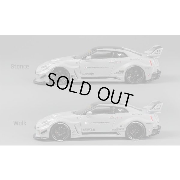 画像3: CM MODEL 1/64 Nissan 35GTRR LBWK Super Silhouette Matte Gray (3)