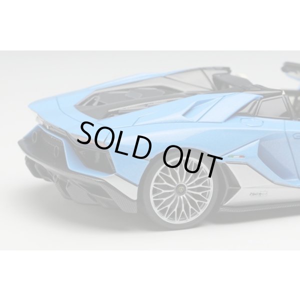 画像9: EIDOLON COLLECTION 1/43 Lamborghini Aventador LP780-4 Ultimae Roadster -Tribute Miura Roadster- 2022 Limited 180 pcs. (9)