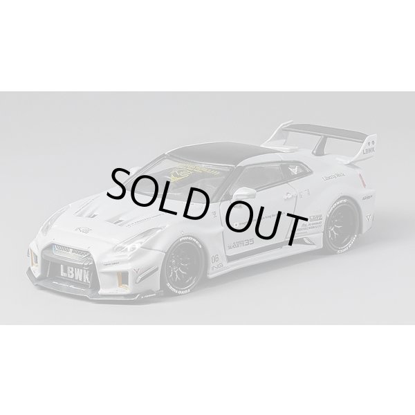 画像1: CM MODEL 1/64 Nissan 35GTRR LBWK Super Silhouette Matte Gray (1)