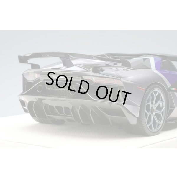 画像10: EIDOLON 1/18 Lamborghini Aventador SVJ Roadster 2020 Ad Personam 2 tone paint Viola Hestia / Grigiolynx Limited 100 pcs. (10)