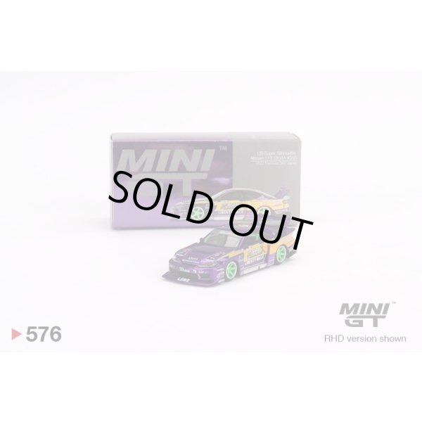 画像1: MINI GT 1/64 Nissan Silvia (S15) LB-Super Silhouette #555 2022 Formula Drift Japan (RHD) (1)
