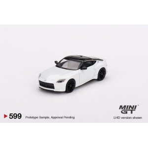 画像: MINI GT 1/64 Nissan Z Performance 2023 Everest White (LHD) ※ブリスターパッケージ