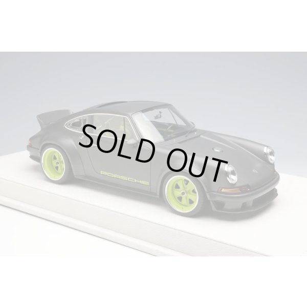 画像5: EIDOLON 1/18 Singer 911 DLS 2022 Matte Visible Carbon (Light Green Wheel) Limited 80 pcs. (5)