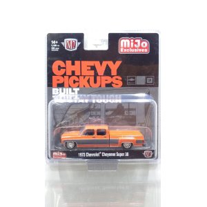 画像: M2 Machines 1/64 1973 Chevrolet Cheyenne Super 30 Orange/Black