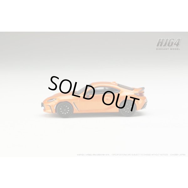 画像4: Hobby JAPAN 1/64 Toyota GR86 RZ 10th Anniversary Limited Flame Orange 純正オプションリアスポイラー  (4)