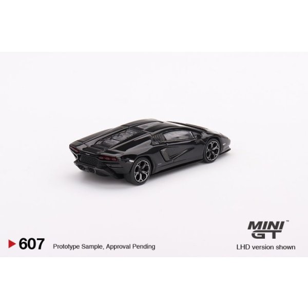 画像3: MINI GT 1/64 Lamborghini Countach LPI 800-4 Nero Maia (Black) [Blister Package] (3)