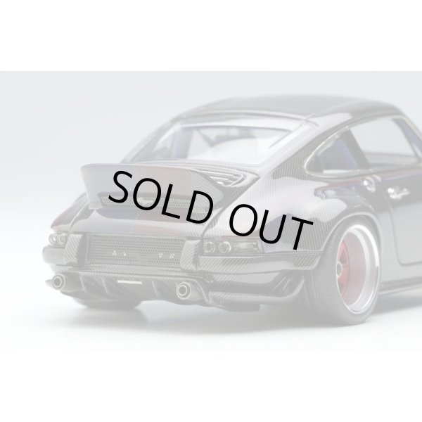 画像11: EIDOLON COLLECTION 1/43 Singer 911 DLS 2022 Visible Carbon Stripe Limited 150 pcs. (11)