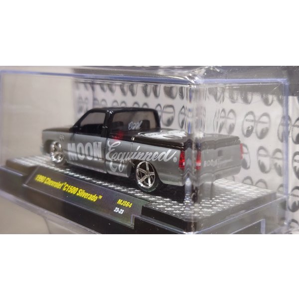 画像3: M2 Machines 1/64 1990 Chevrolet C1500 Silverado Gray/Black MOON Equipped (3)