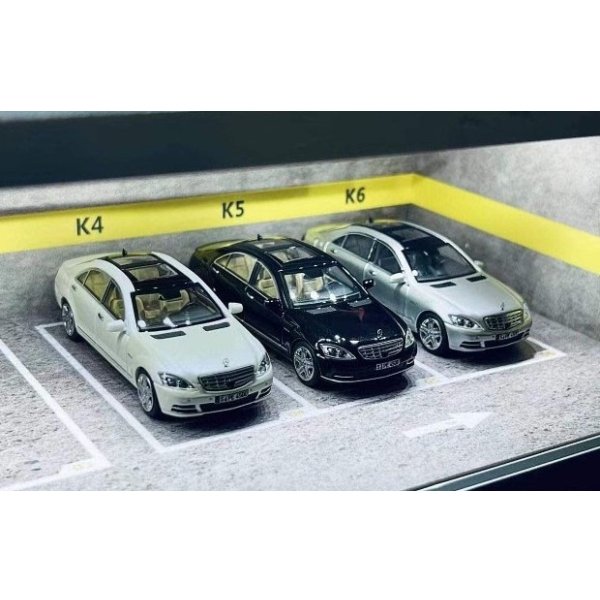 画像4: MOTORHELIX 1:64 Mercedes Benz S Class S600L W221 Silver (4)