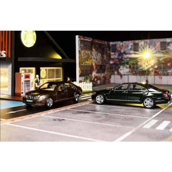画像4: MOTORHELIX 1:64 Mercedes Benz S Class S600L W221 Dark Green/Black Interior (4)